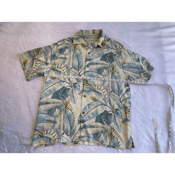 Tommy Bahama 100% Silk Hawaiian Camp Shirts Lot of Three, Red/Blue, Size L, EUC - Picture 2 of 8